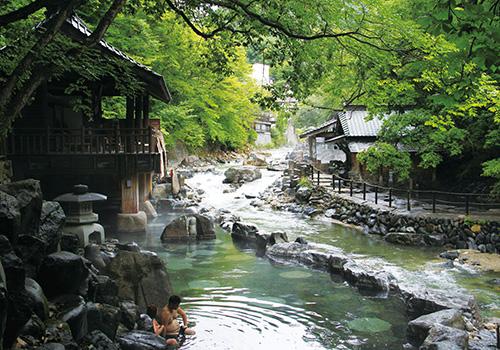 伏天泡温泉好吗（三伏天泡温泉）