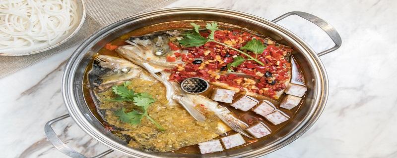 魚頭豆腐湯怎么做好吃又簡(jiǎn)單（魚頭豆腐湯怎么做好吃又簡(jiǎn)單視頻教程）