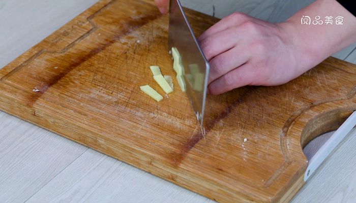 手撕鸡腿肉凉拌的做法  手撕鸡腿肉凉拌怎么做