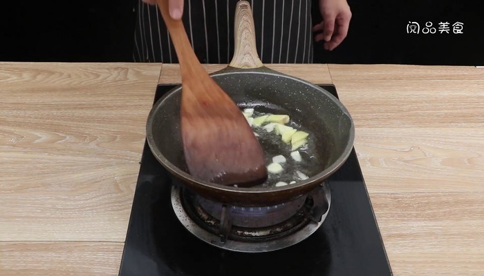 鳝鱼烧茄子的做法 鳝鱼烧茄子怎么做好吃