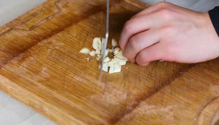 蒜香雞蛋炒米飯制作 蒜香雞蛋炒米飯的做法