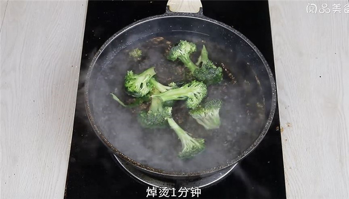 黃瓜木耳腐竹炒肉怎么做 黃瓜木耳腐竹炒肉的做法