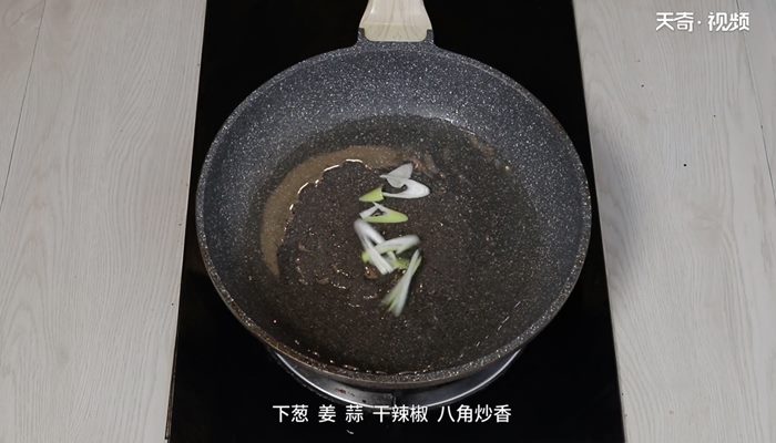 土豆炖鸡块的家常做法 土豆炖鸡块怎么做