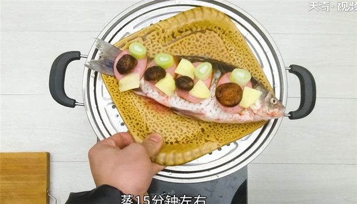 金腿鯽魚怎么做 金腿鯽魚的做法