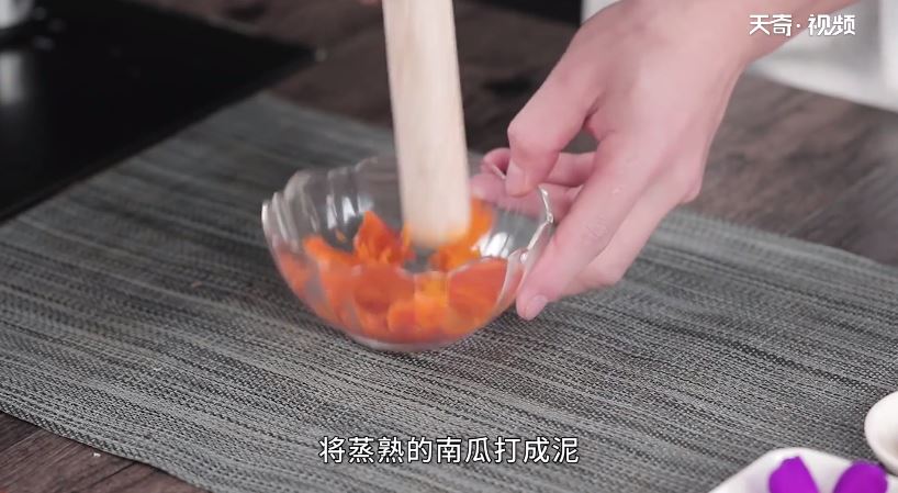 牡丹鱼片怎么做 牡丹鱼片的制作方法是什么