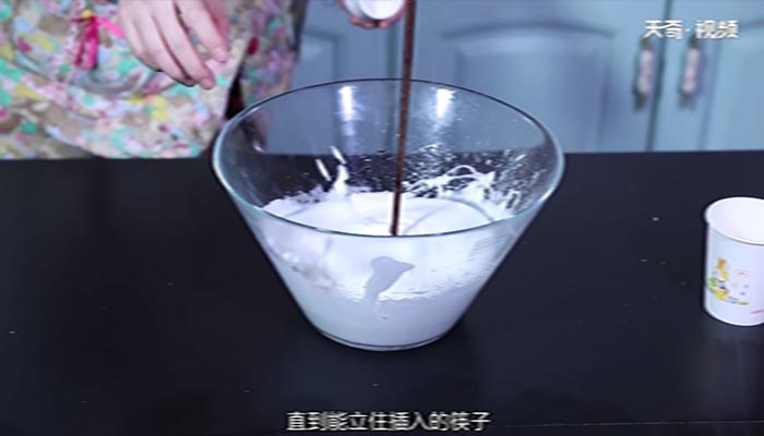 電飯煲自制蛋糕 電飯煲自制蛋糕怎么做　