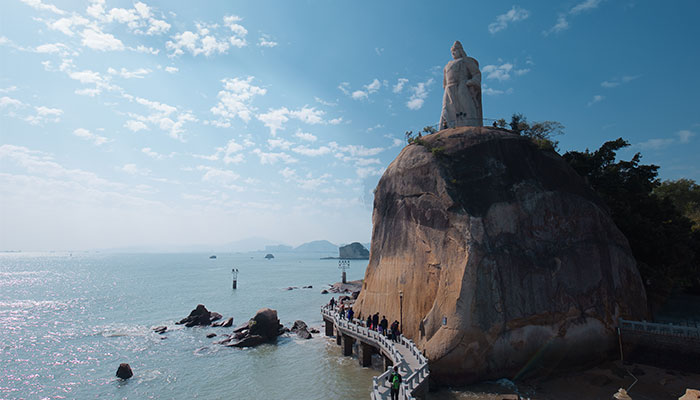 日光巖在哪 日光巖怎么去