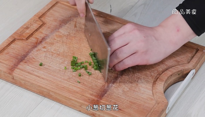 粉蒸排骨的做法 粉蒸排骨如何做