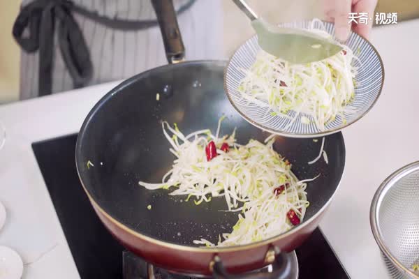 綠豆芽怎么炒好吃 綠豆芽的做法