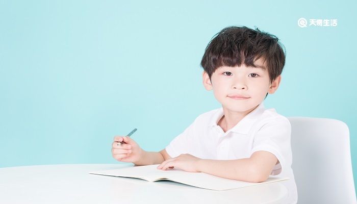 妙笔生花形容什么的 妙笔生花形容什么的词语