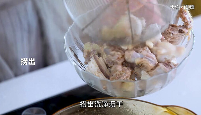 绿豆炖鸡的做法 绿豆炖鸡怎么做