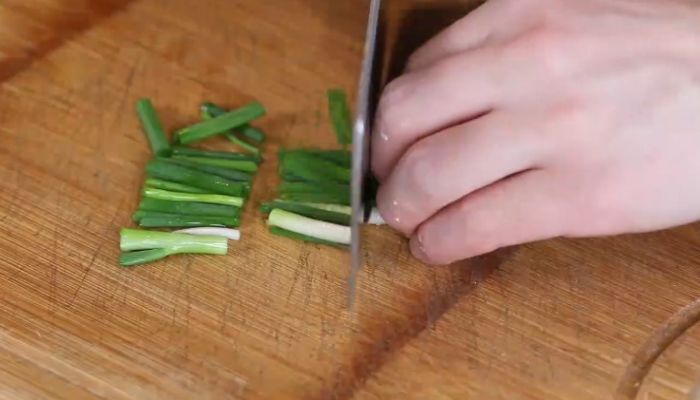 雞蛋炒肉的湘菜做法  湘菜的雞蛋炒肉怎么做