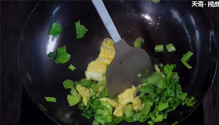 鸡毛菜炒鸡蛋怎么做 鸡毛菜炒鸡蛋的做法