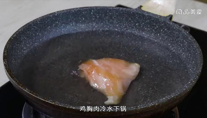 手撕鸡肉拌饭的做法 手撕鸡肉拌饭