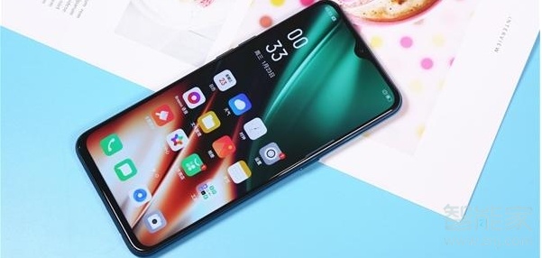 OPPO k5是不是升降攝像頭