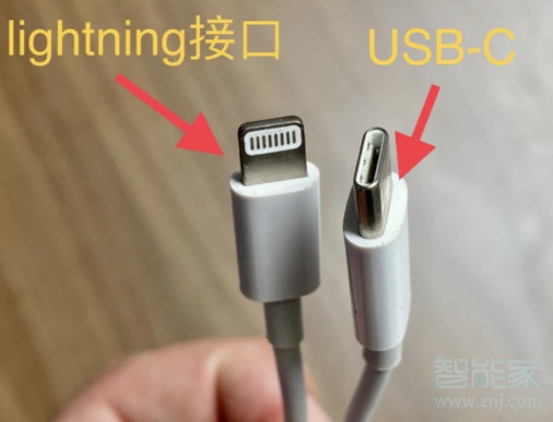 蘋(píng)果12自帶充電線怎么用