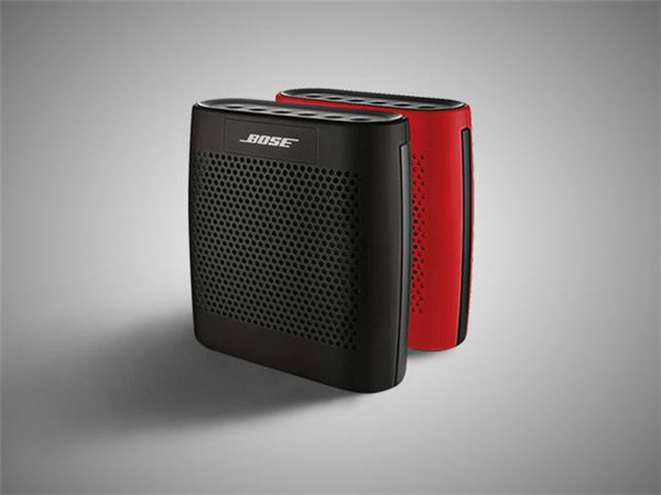 解決Bose SoundLink Color2藍牙音響連接交流電源時揚聲器不啟動的問題