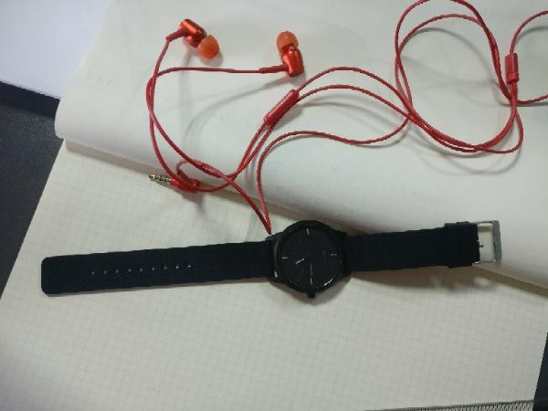 联想watch9如何实现查找手机功能