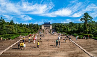 中山陵旅游一日攻略 感受整个时代的意义