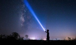 星辰大海浩瀚星河唯美句子 星辰大海有哪些写的很美的句子