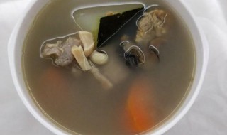 眉豆可以和白萝卜一起煲汤吗（白眉豆和白萝卜煲骨头汤）