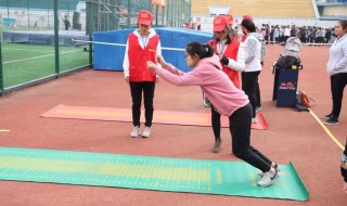 11岁女孩立定跳远技巧（女生立定跳远方法）