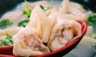 魚(yú)肉餡餛飩?cè)绾巫觯~(yú)肉餡餛飩做法大全）