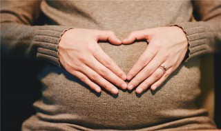 梦见自己怀孕肚子隆起（女人梦见自己怀孕肚子隆起）