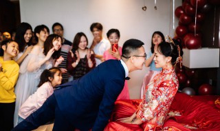 新郎結(jié)婚祝福語（新郎結(jié)婚祝福語怎么說）