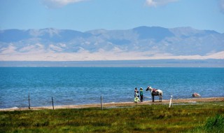 中國(guó)最大的鹽水湖（中國(guó)最大的鹽水湖是青海湖）