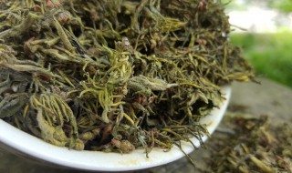 杜仲雄花茶一天喝多少（杜仲雄花茶一天喝多少啊）