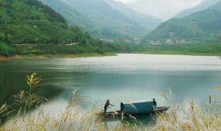 形容山水風(fēng)景優(yōu)美的成語（形容山水風(fēng)景優(yōu)美的成語二年級下冊）