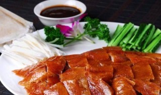 北京烤鸭的做法与配料 北京烤鸭的做法与配料视频