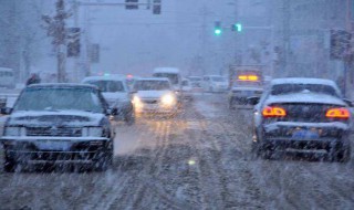 雨雪天气注意事项（雨雪天气注意事项图片）