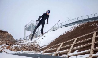 自由式滑雪大跳臺怎么計分 自由式滑雪大跳臺和坡面障礙技巧