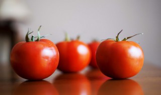 西红柿到底是蔬菜还是水果 西红柿到底是蔬菜还是水果图片