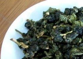 阿里山乌龙茶的功效与作用 阿里山乌龙茶的功效与作用是什么