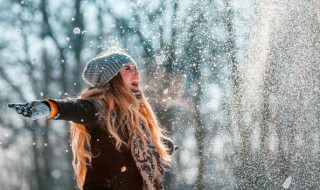 下雪是放熱的過程嗎 下雪為什么放熱