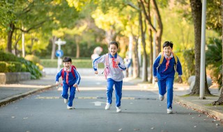 小孩子不想上学了怎么办开导（孩子不想上学了,怎么办）