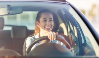 車輛在行駛時(shí)車窗異響是怎么回事 車窗玻璃在行駛中有異響怎么辦