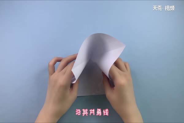 千紙鶴書簽怎么折