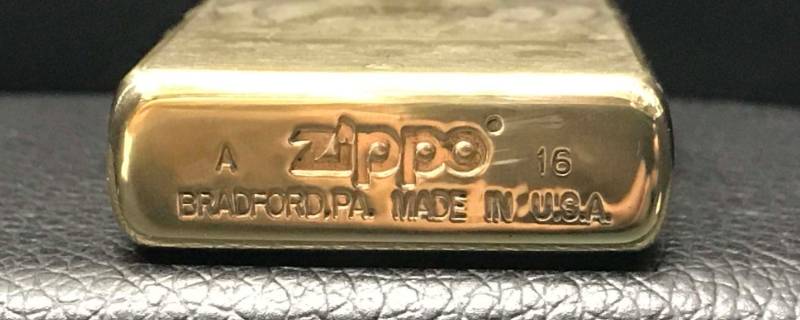 zippo加一次油可以用多久（zippo加油一次能用多久）