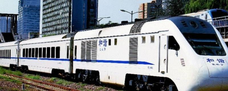 夏天火車上熱嗎（冬天火車上熱嗎）