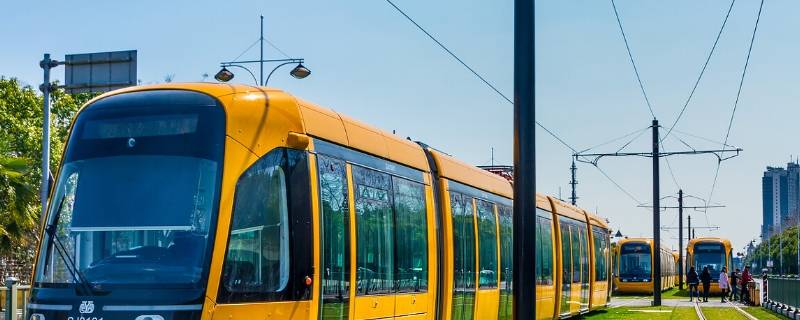 有軌電車怎么乘坐 有軌電車怎么乘坐大連