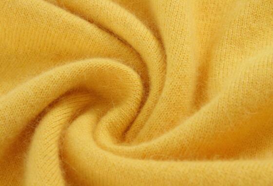 羊绒被的使用注意点和保养方法 羊绒被的使用注意点和保养方法图片