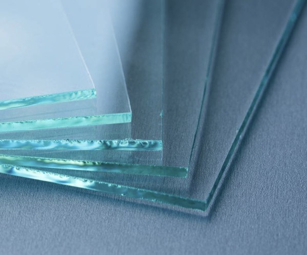 钢化玻璃与普通玻璃的区别 钢化玻璃怎么辨别好坏