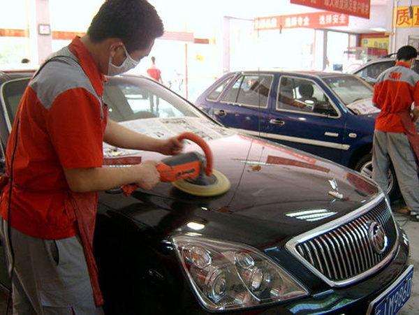 汽車拋光和打蠟有什么區(qū)別