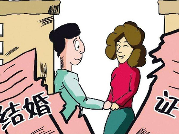 婚內(nèi)購(gòu)房離婚房子怎么分（婚內(nèi)買(mǎi)的房,離婚后怎么辦房產(chǎn)證）