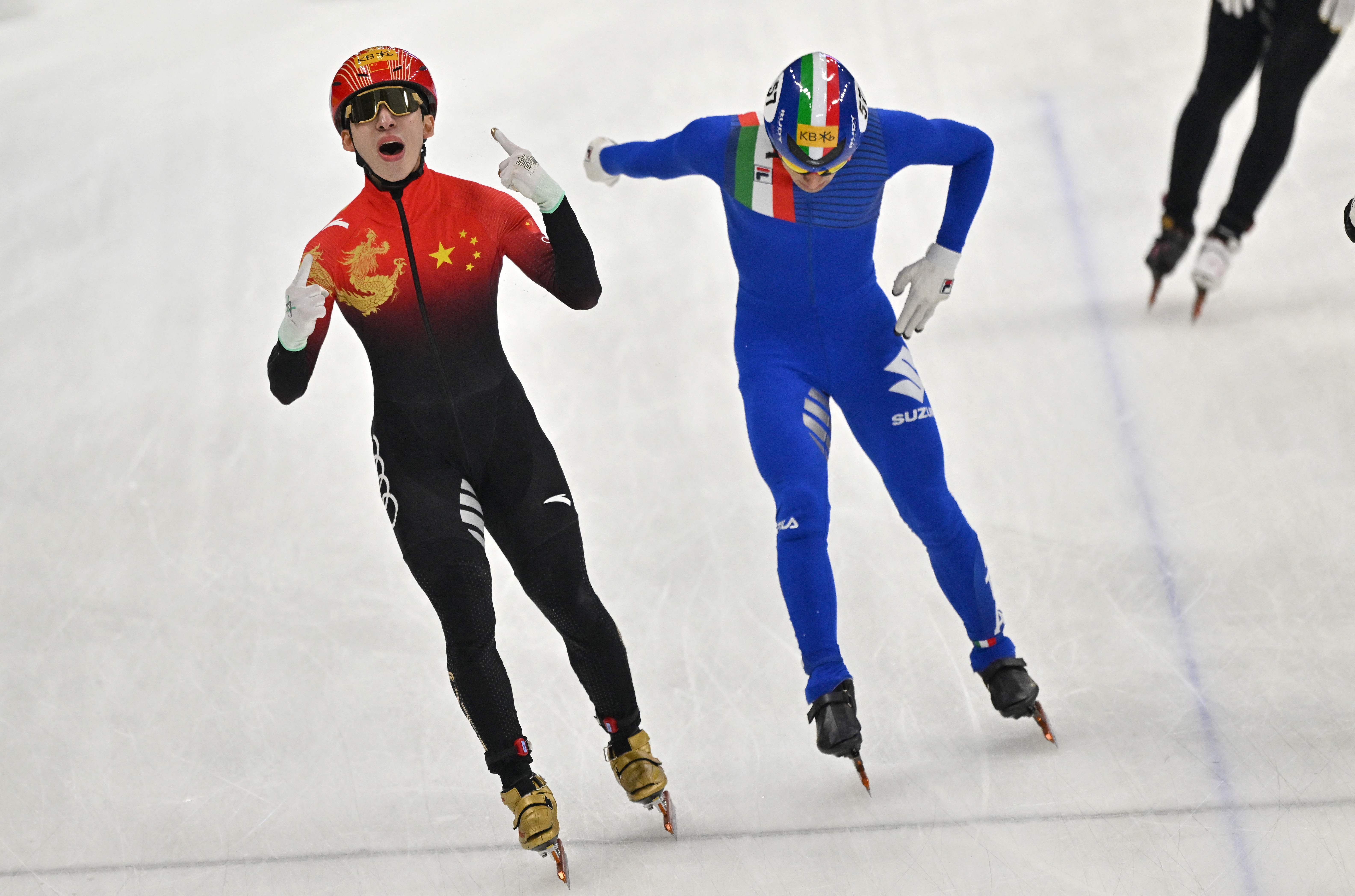短道速滑世锦赛率中国队夺冠 短道速滑世锦赛2021中国