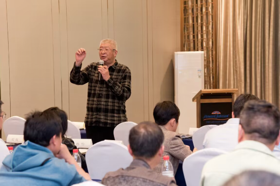 “以数赋制，智造未来” 用数字赋能